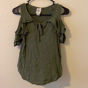 green shirt sleeve with shoulder cut / S